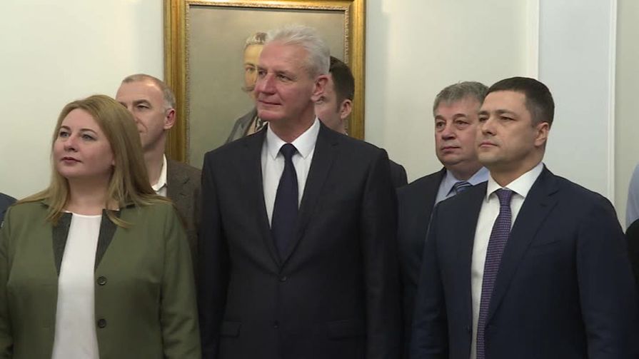 Новогодние желания ещё трёх псковских детей исполнит Михаил Ведерников