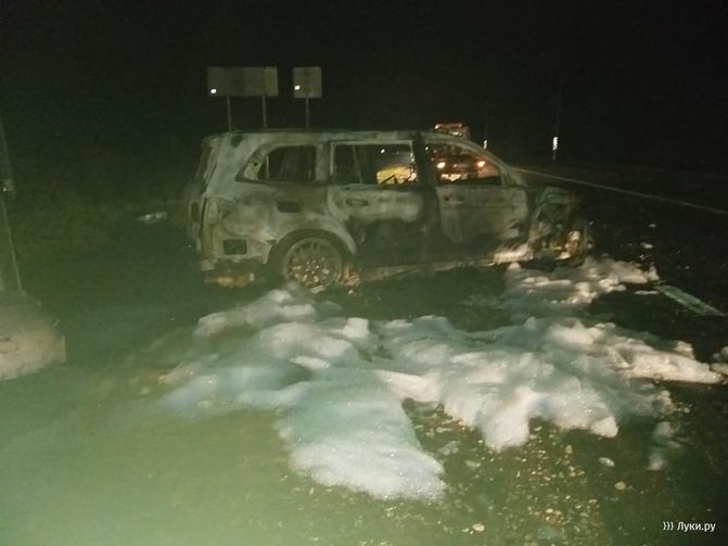 Видео с места ночного ДТП на трассе «Балтия»