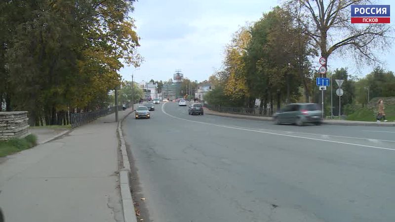 Сразу два моста закрыты в Пскове из-за ремонта