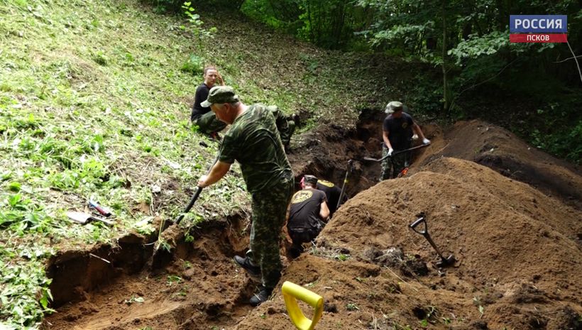 В Невельском районе начались раскопки на месте фашистских расстрелов