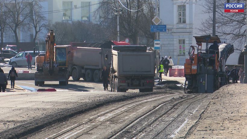 Предложения по поддержке строительной отрасли обсудили Михаил Ведерников и Марат Хуснуллин
