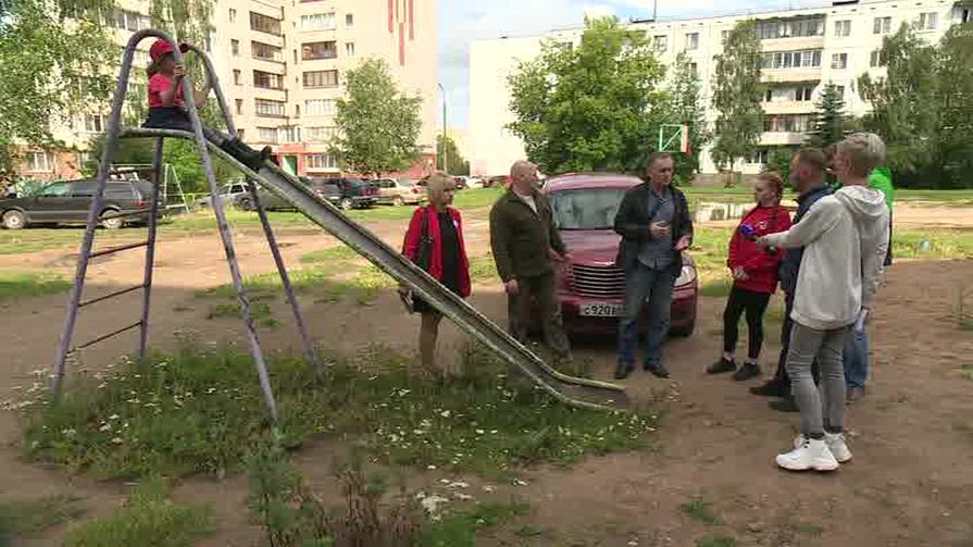 На опасные детские площадки вышли общественники. С кем будут договариваться, чтобы исправлять ситуацию?