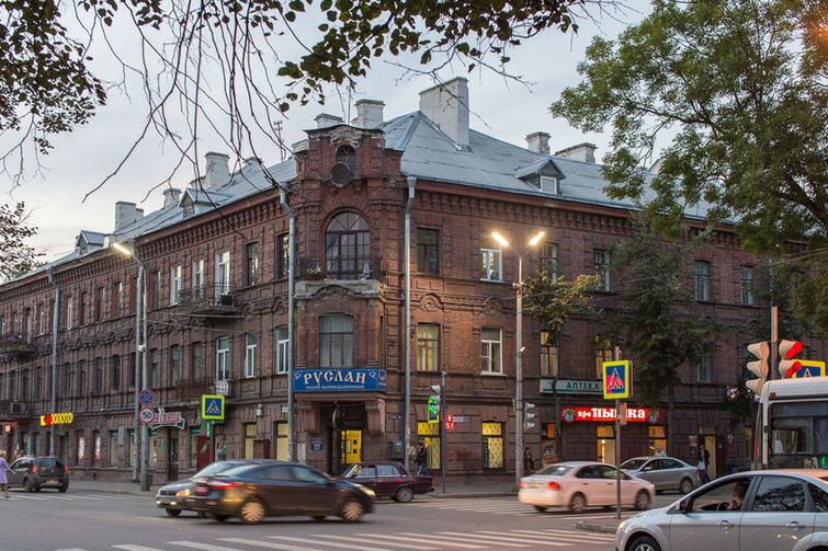 Октябрьский проспект