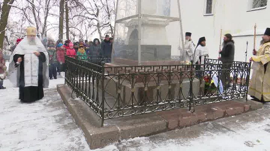 Сегодня в память об Александре Пушкине в Пушгорах пройдет лития и возложение цветов к могиле поэта