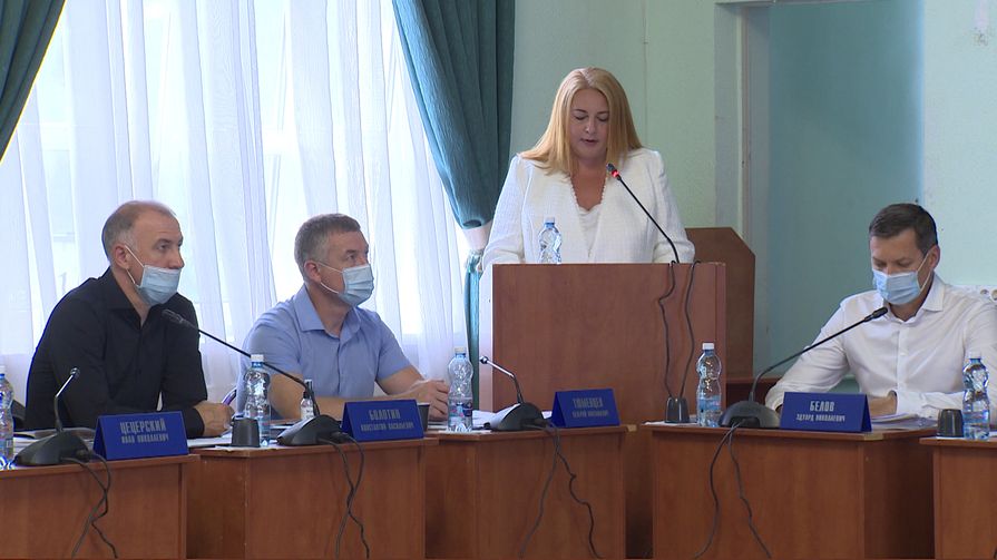 Елена Полонская: Только благодаря совместным усилиям удаётся решить насущные вопросы жизни города 