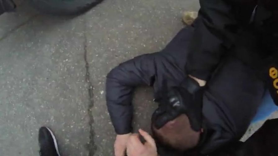 В обход всех правил и границ – два человека осуждены за попытку дать взятку сотруднику ФСБ