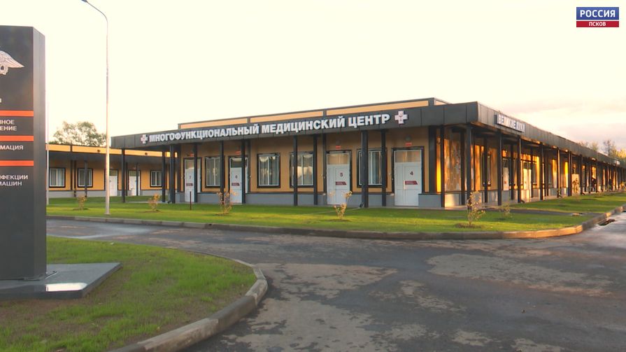 Четыре сотрудника Псковской областной инфекционной больницы заболели коронавирусом