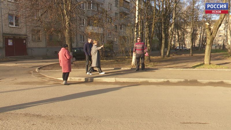 В Пскове завершился ремонт нескольких междворовых проездов