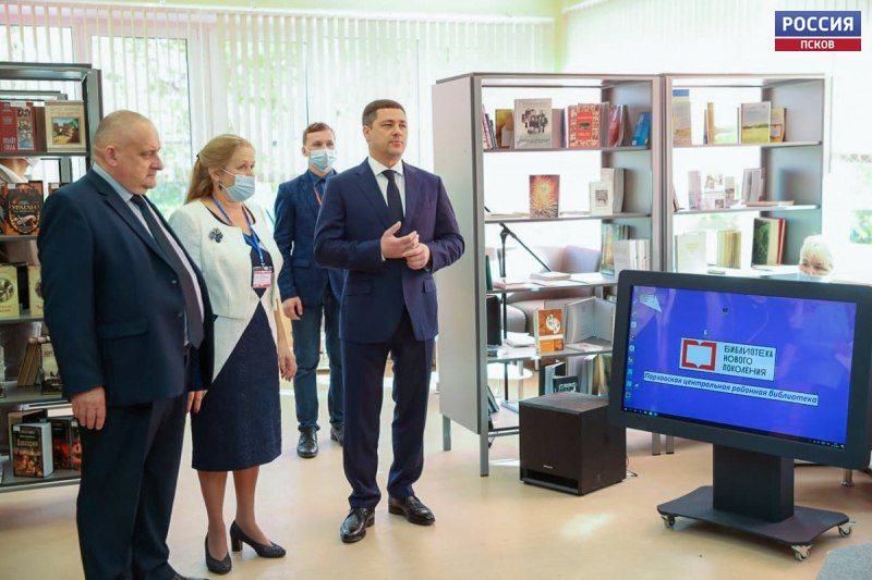 В Порховском районе официально открыли новую модельную библиотеку