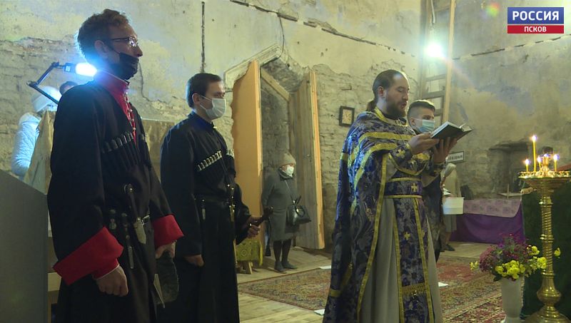 В храме Косьмы и Дамиана с Гремячей горы освятили икону Донской Божьей матери