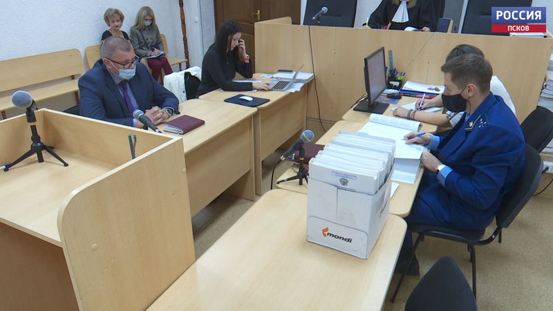 Бывшего главу «Псковпассажиравтотранса» Александра Питиримова обвиняют в уклонении от налогов