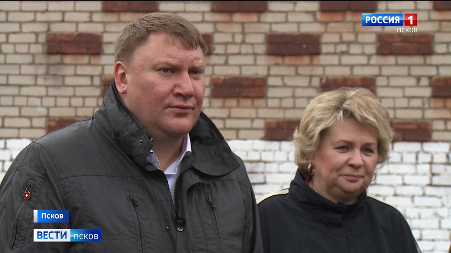 Благоустройство Пскова обсудил со школьниками глава администрации города Александр Братчиков
