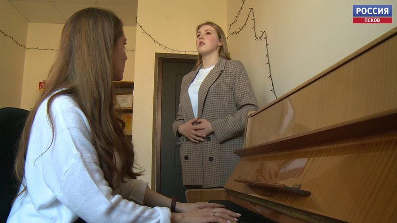 Студенты Псковского колледжа искусств победили на международном вокальном конкурсе