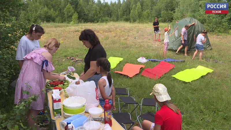 В Пскове прошла встреча клуба «Выпускников приёмных семей детской деревни SOS»