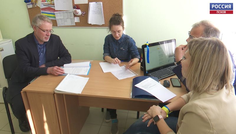 Директор ЦЛП Андрей Царёв и педагог-психолог Светлана Андреева награждены орденами