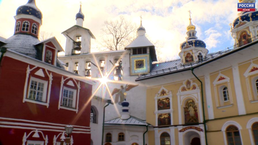 Печоры и Изборск претендуют на попадание в топ самых красивых городков и деревень России