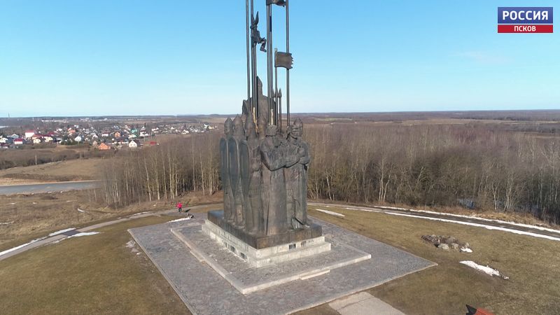 Монумент в память о «Ледовом Побоище» в Пскове нуждается в ремонте