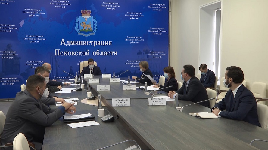 Михаил Ведерников: Важно проработать комплекс мер, которые снизят задержку выезда врачей до минимума даже при самой высокой нагрузке