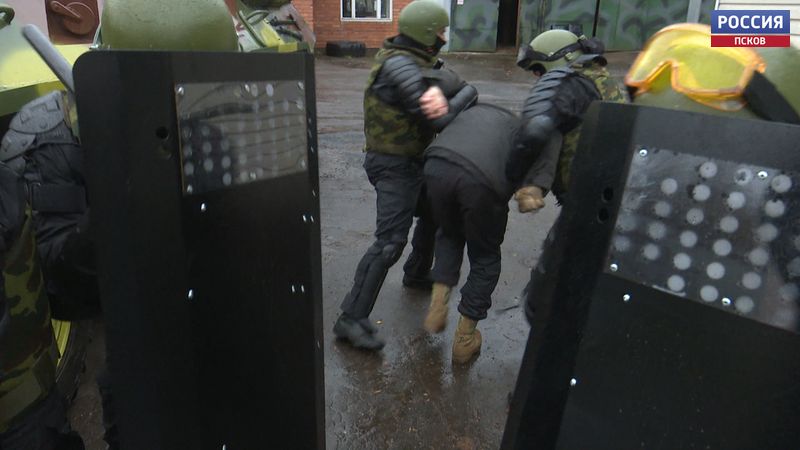 zubr 30let