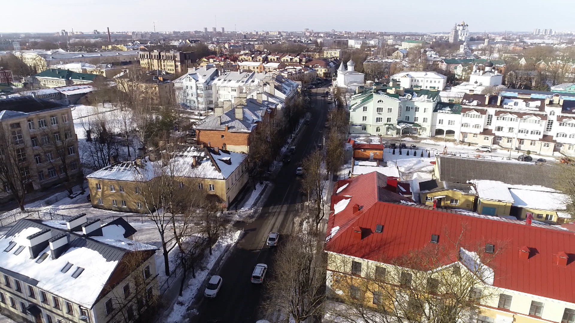 На улице Карла Маркса в Пскове частично восстановлено двустороннее движение для транспорта