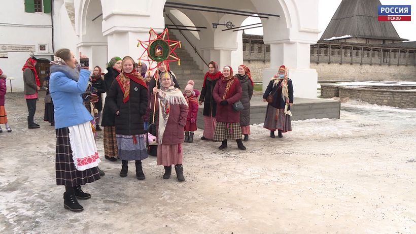 На кого рассердилась баба Марфа и зачем воровали невест? «Вести-Псков» побывали на святочных гуляниях 
