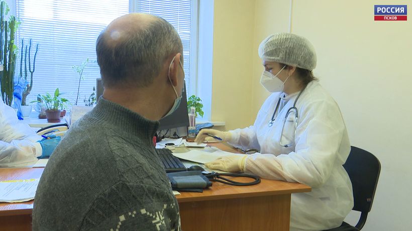 Как сегодня организована работа в псковских поликлиниках?