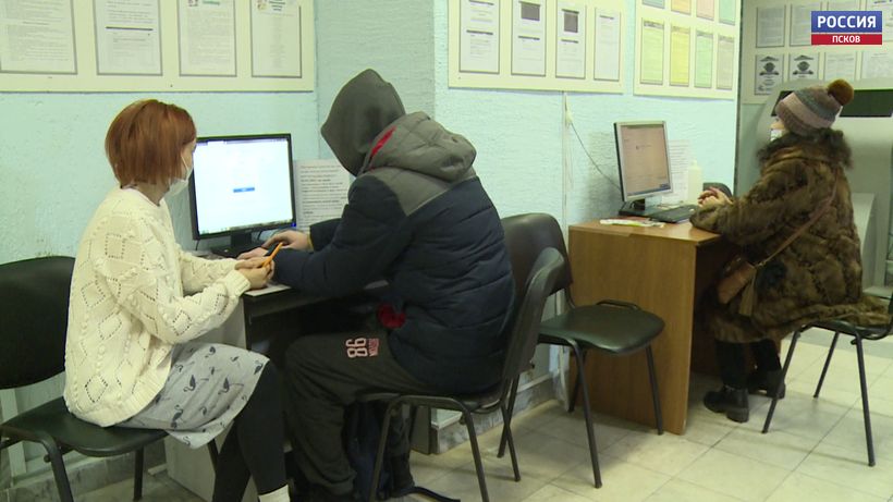 Свыше 23 тыс. образовательных направлений представлено в федеральной программе переобучения
