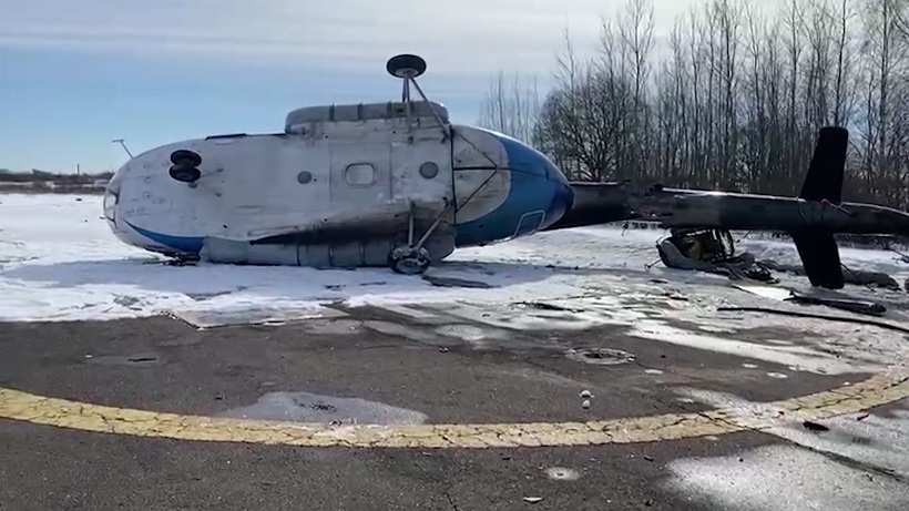 Транспортная прокуратура организовала проверку по факту жесткой посадки вертолета МИ-8 в Великолукском районе