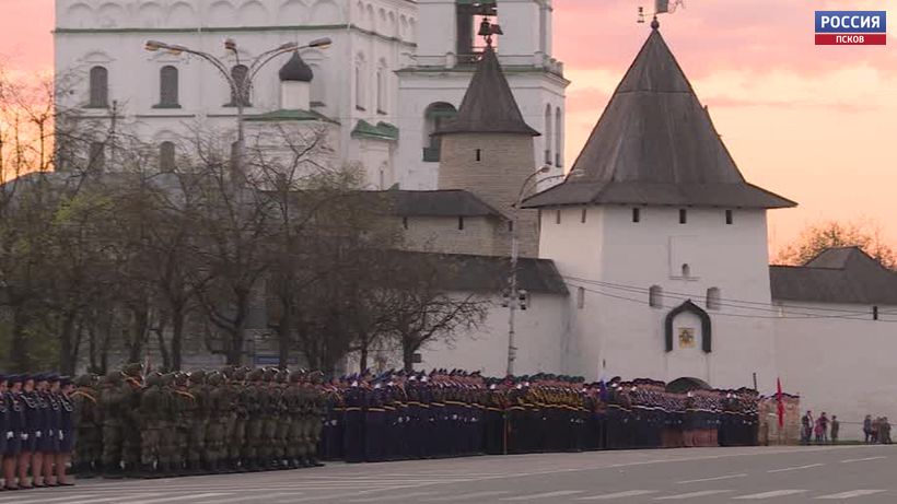 Первая репетиция Парада Победы пройдет сегодня вечером в Пскове