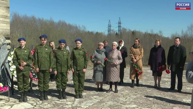 В Порховском районе на месте бывшего лагеря Дулаг-100 прошла акция «Во имя памяти»