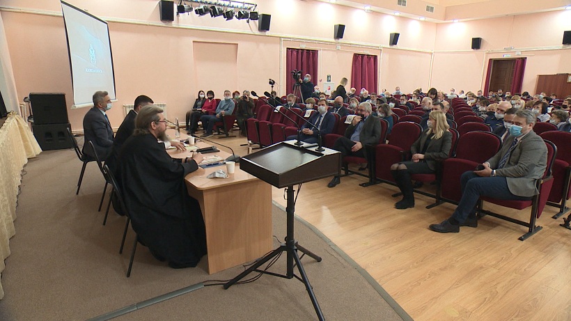 Концепцию развития территории города Печоры обсудил губернатор с местными жителями