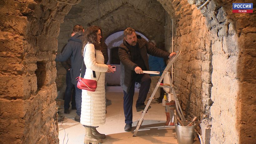 В подвалах Спасо-Елеазаровского монастыря обосновались реставраторы
