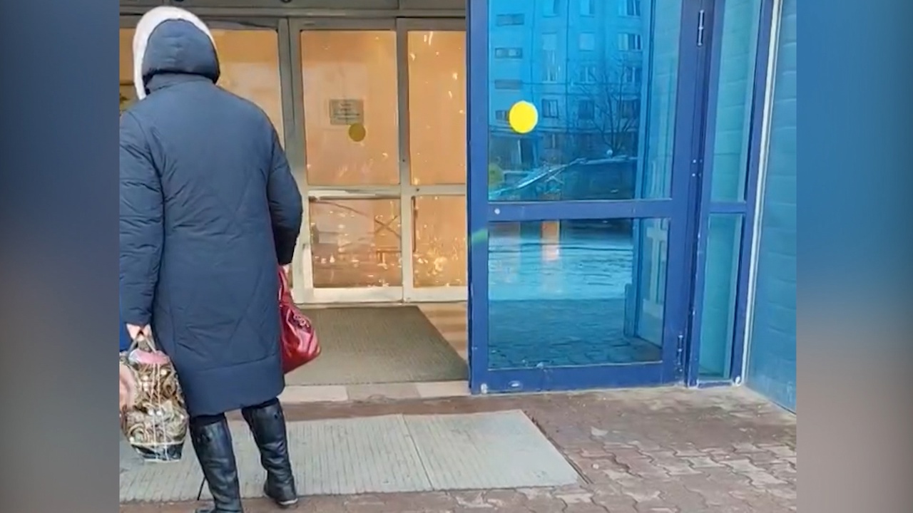 В одном из торговых центров в Пскове взорвался фейерверк