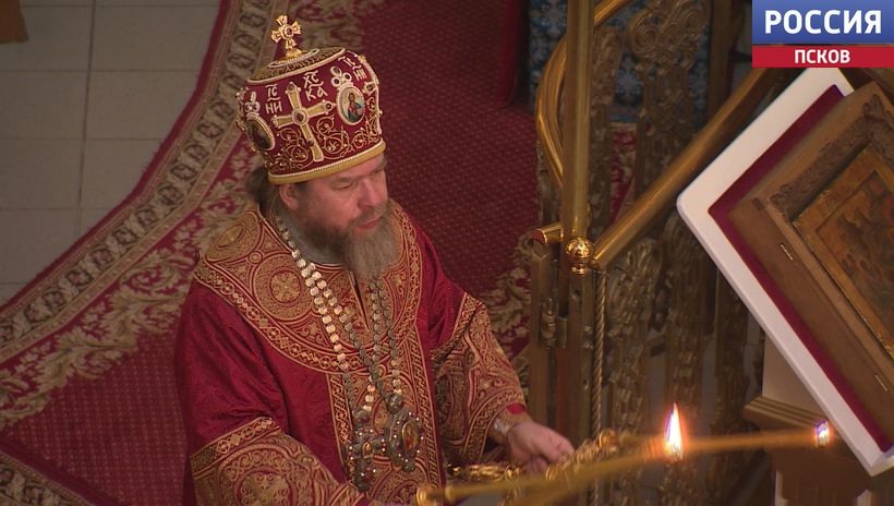 Владимир Путин наградил митрополита Тихона (Шевкунова) орденом "За заслуги перед Отечеством" II степени