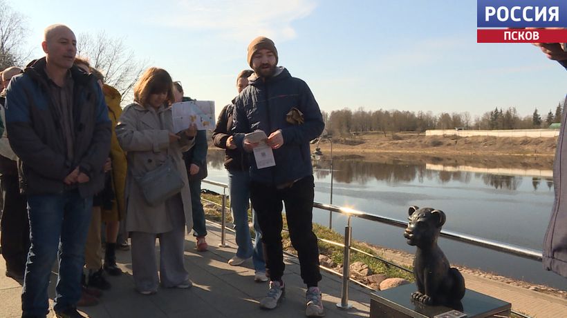 В поисках барсиков. Экскурсию по Пскову провели для переселенцев