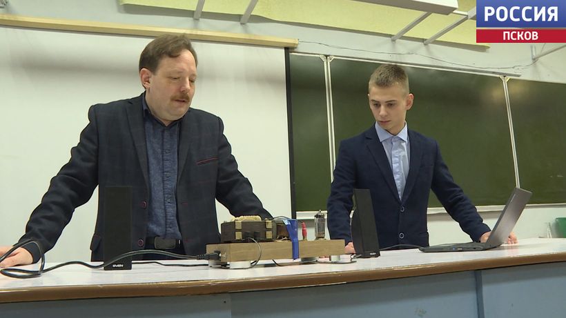 От усилителя звука до переработки сайта министерства здравоохранения. Школьник из Острова получил научную стипендию
