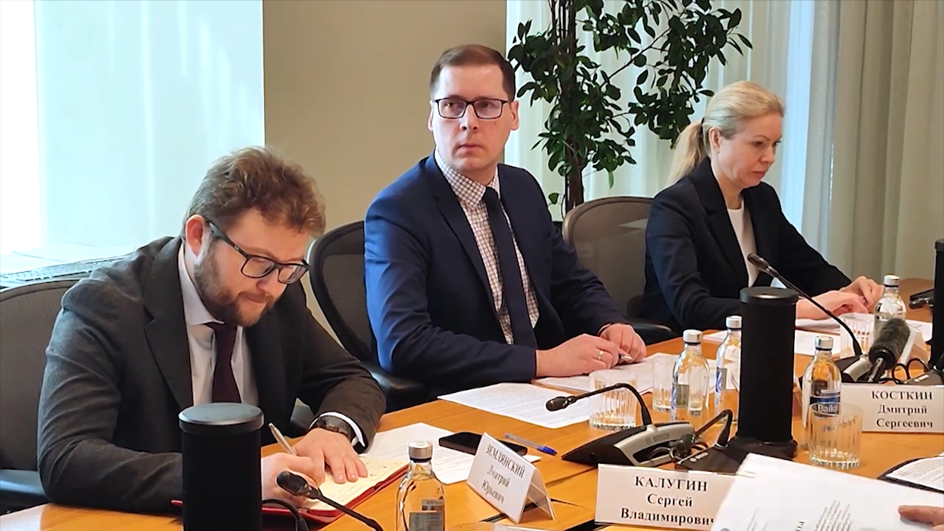 Михаил Ведерников провел в Москве первое заседание подкомиссии Госсовета по социально-экономическому развитию региона