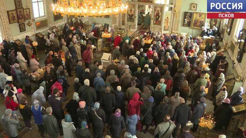 Благовещение Пресвятой Богородицы празднуют сегодня православные христиане