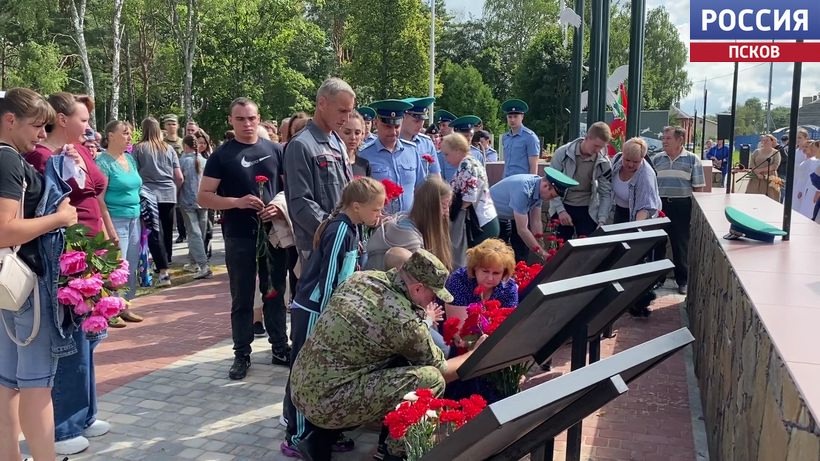 В Себеже открыли мемориальные плиты героям СВО