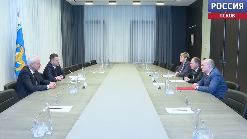 Михаил Ведерников встретился с региональными омбудсменами