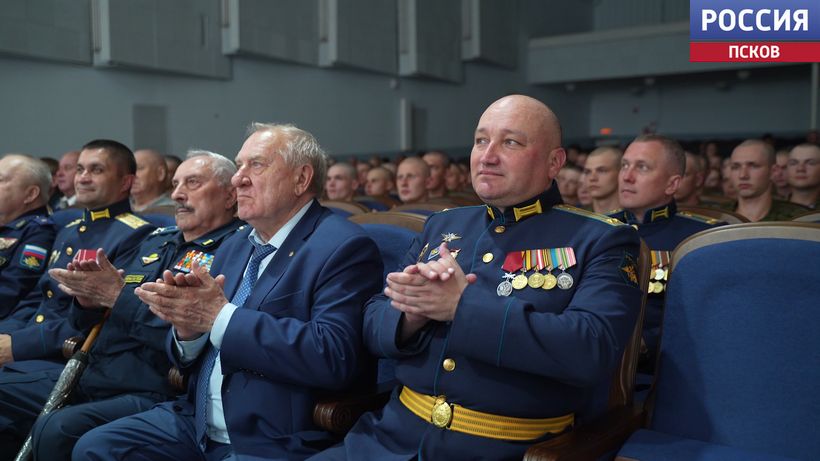 4-й гвардейский зенитный ракетный полк 76-й дивизии отметил 80-ю годовщину со дня образования