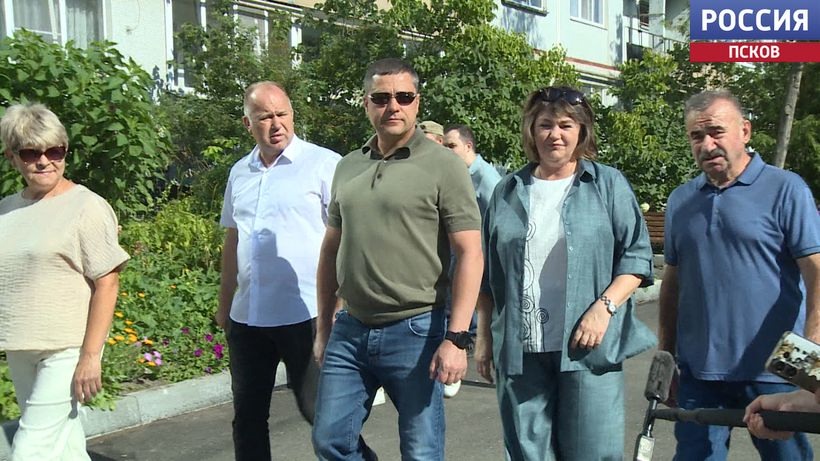 От сельского хозяйства до благоустройства территорий. Михаил Ведерников с рабочим визитом в Псковском районе