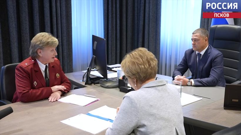 Три с половиной тысячи случаев заболевания ОРВИ выявлено за неделю в Псковской области. Новости Пскова и Псковской области. Вести-Псков Один случай гриппа и более трех с половиной тысяч ОРВИ. В каких муниципалитетах больше всего заболевших?