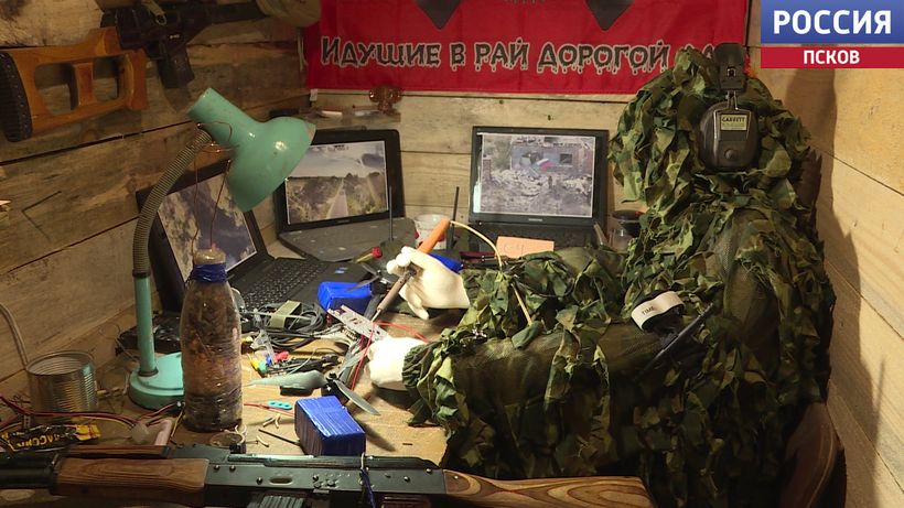 Экспозиция "Блиндаж операторов БПЛА" открылась в Порхове