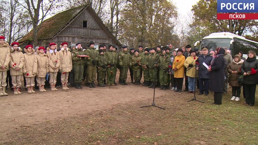 Сегодня в Псковской области отмечают региональную памятную дату – День сожженных деревень. Новости Пскова и Псковской области. Вести-Псков Память жителей сожженных деревень Псковщины почтили сегодня на мемориале в Ланевой Горе