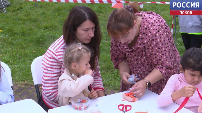 Спорт, творчество, досуг. В Пскове в одном месте можно было узнать о возможностях всестороннего развития ребенка