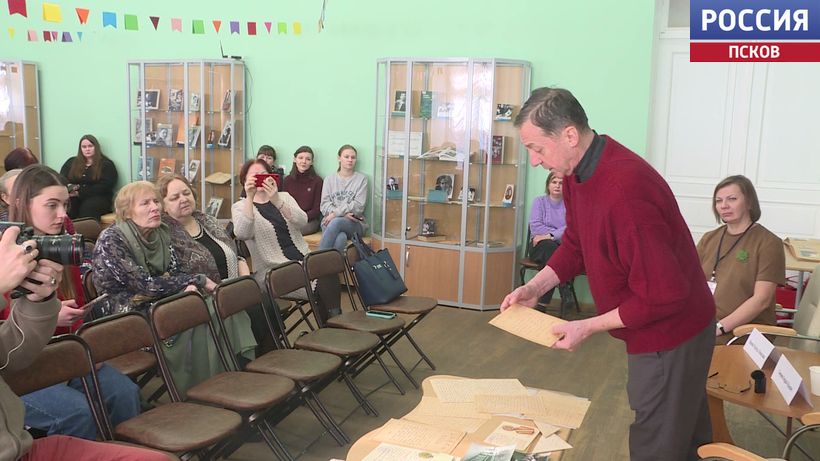 В Пскове состоялась встреча с внучатым племянником Вениамина Каверина – побывала и съемочная группа 