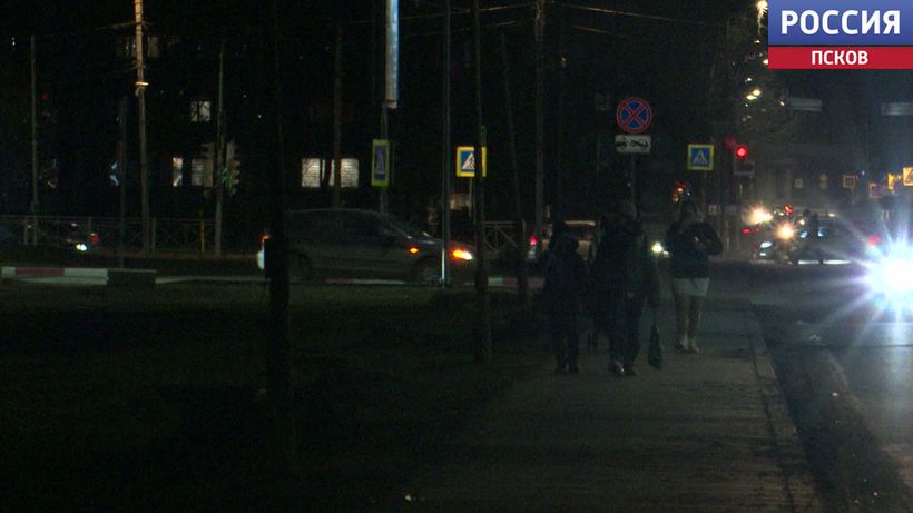 Полиция провела проверку по факту отсутствия освещения на улице Маргелова