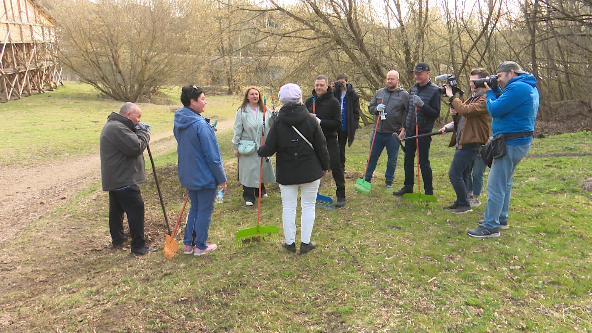 Subbotnik s gubernatorom 15 04 2